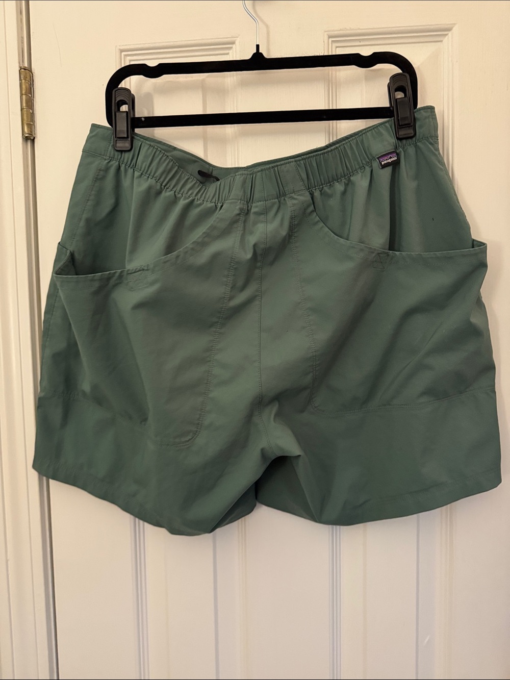 GUC Patagonia® Worn Wear Women's High Spy Shorts - 6" Pesto Green - Picture 5 of 9